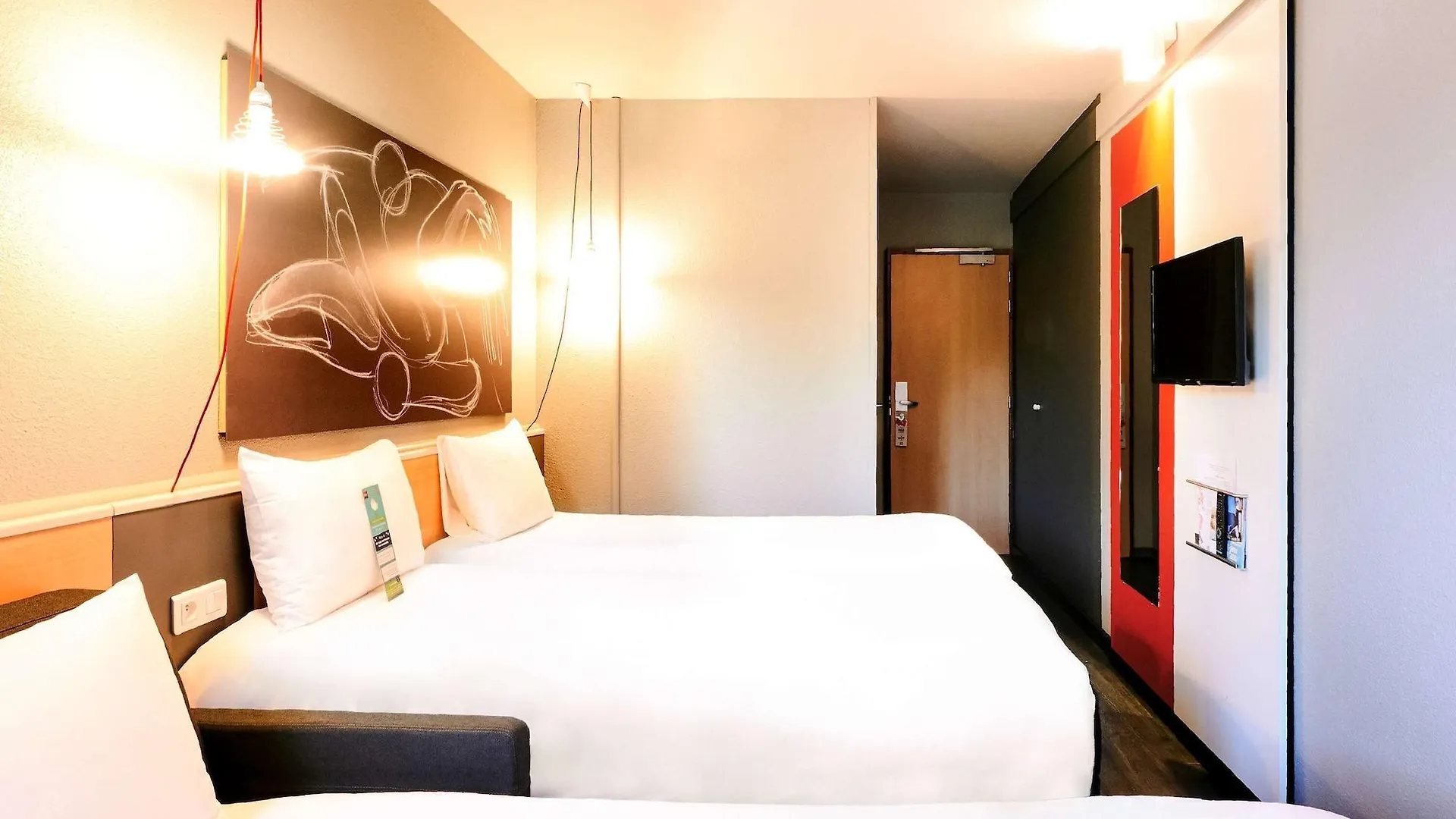 Hotel ibis Lyon Gerland Musée des Confluences
