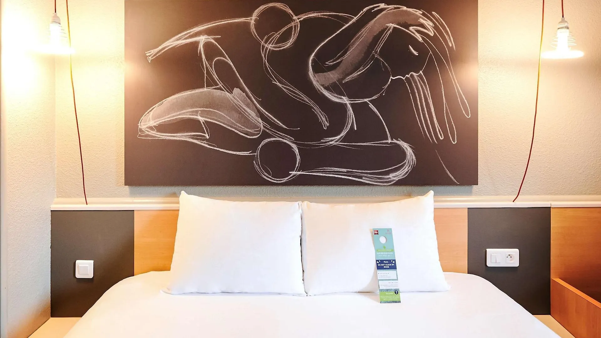 Ibis Lyon Gerland Musee Des Confluences Hotel