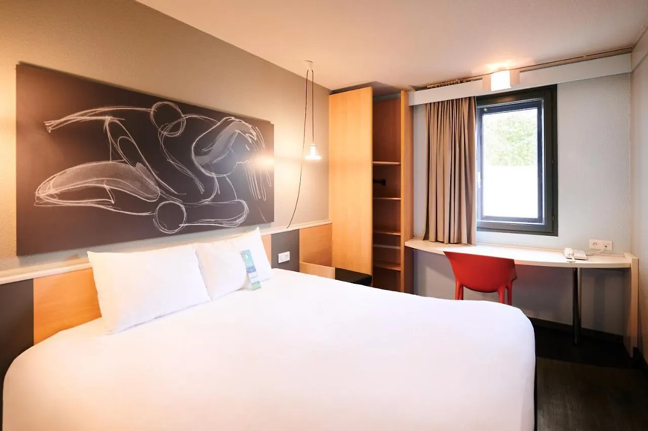 *** Hotel Ibis Lyon Gerland Musee Des Confluences Frankrijk